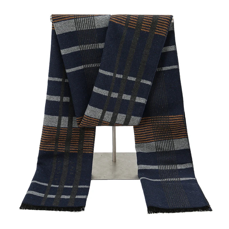 Elegant Men’s Cashmere Scarf – Thick & Cozy for Winter
