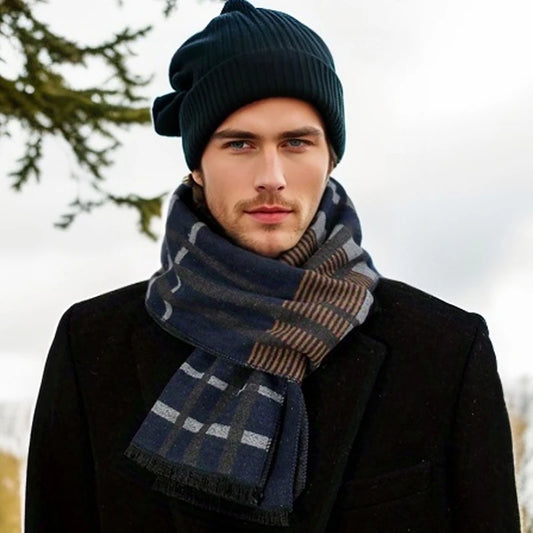 Elegant Men’s Cashmere Scarf – Thick & Cozy for Winter